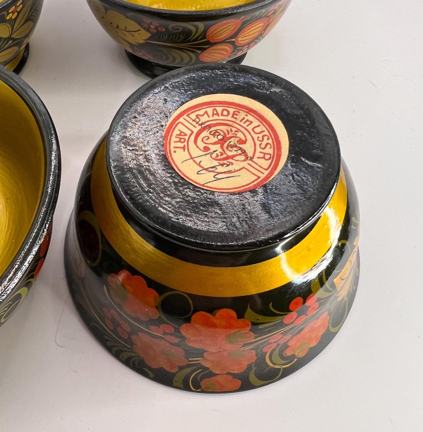Set 6 wooden lacquered Khokhloma bowls. Made in USSR original stickers.