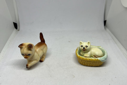 Ceramic collectible cats. One with original sticker Little Treasures England