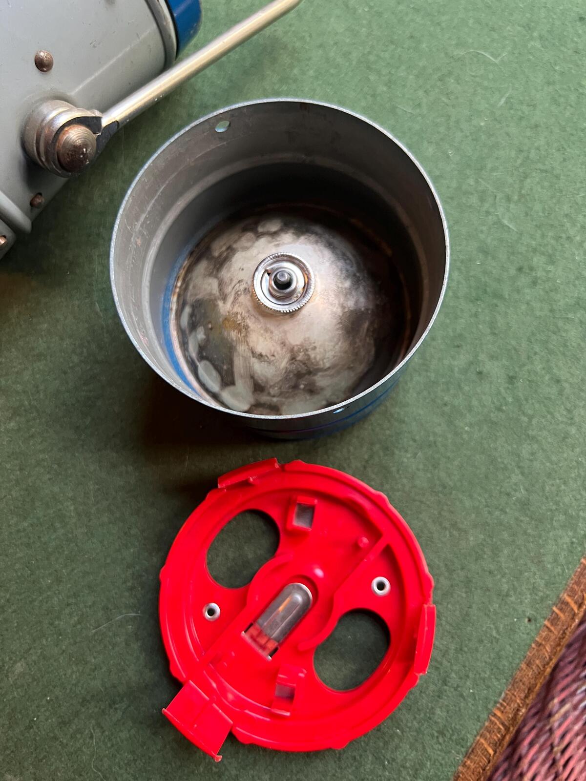 Vintage VARTA lantern flashlight. With plate VARTA Nr 651 Made in Germany. Untested battery operated multi use lantern.