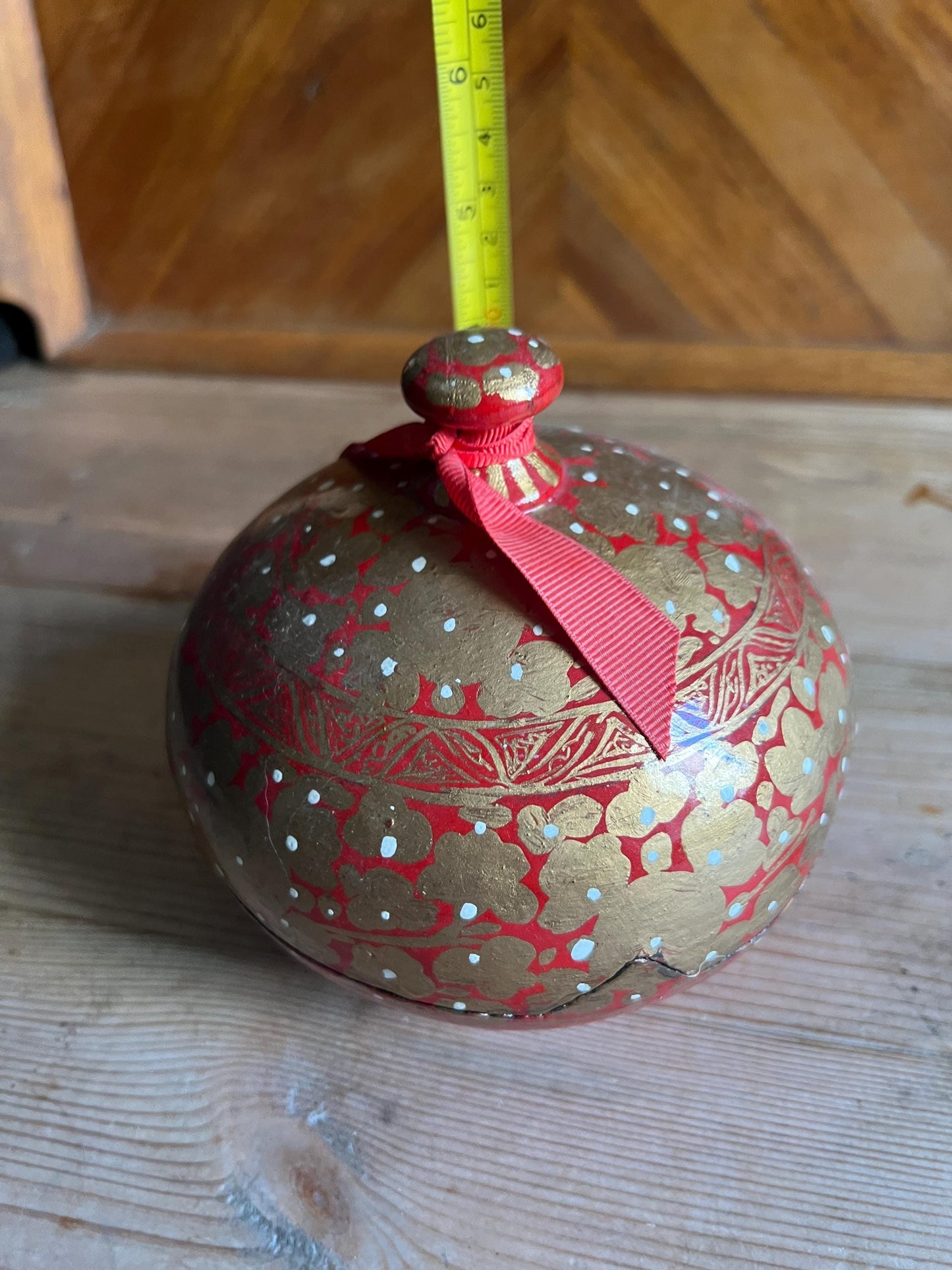 Vintage round Kashmiri Trinket Box.