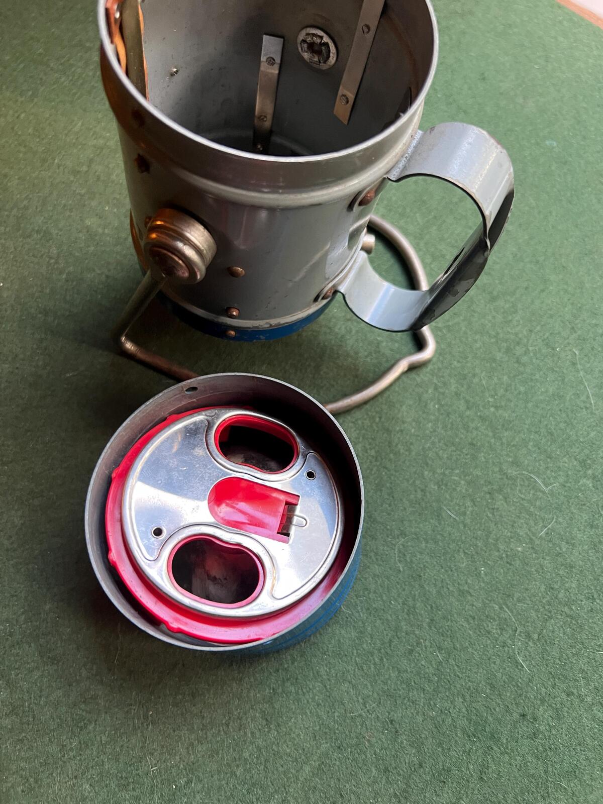 Vintage VARTA lantern flashlight. With plate VARTA Nr 651 Made in Germany. Untested battery operated multi use lantern.