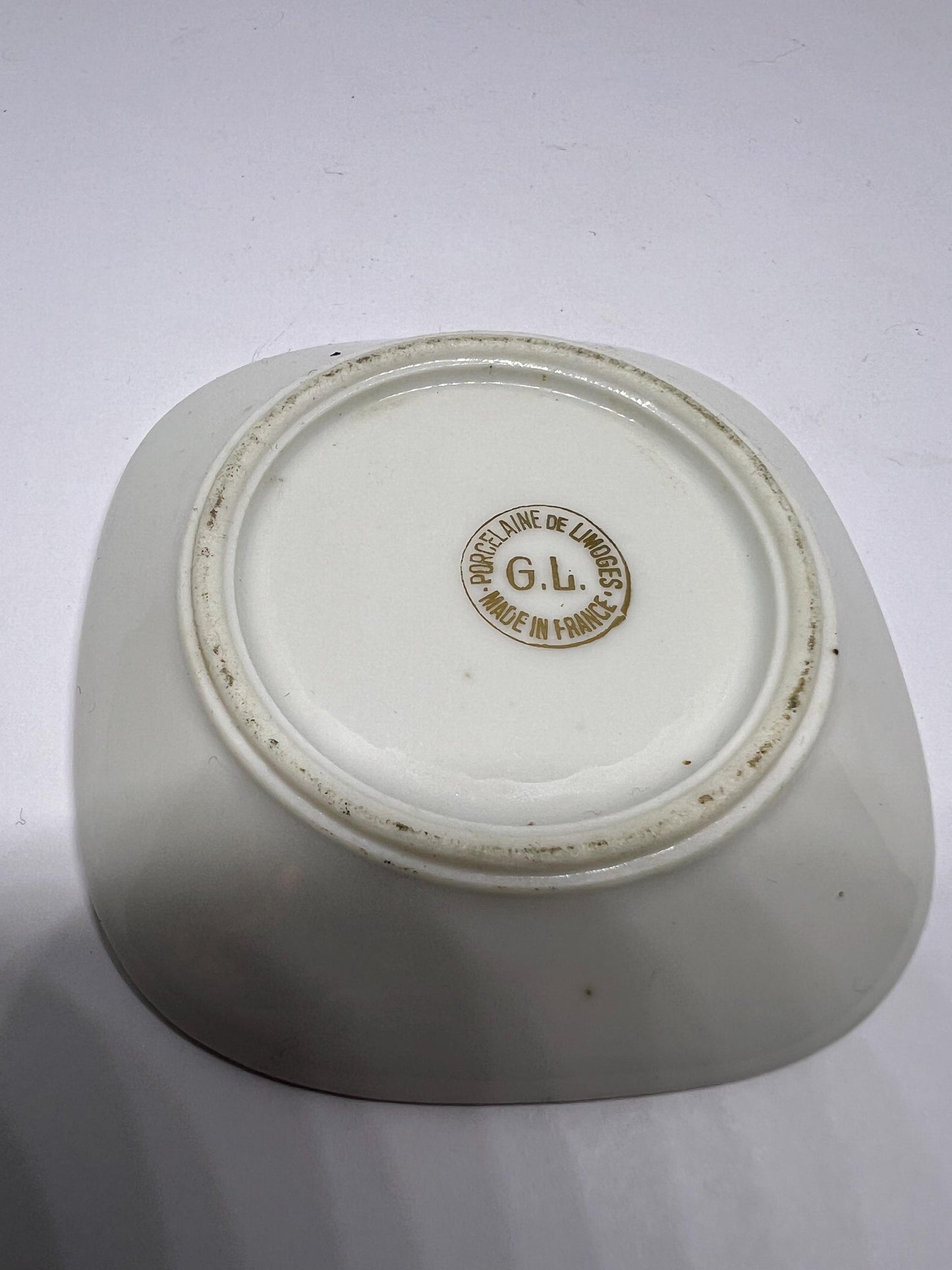 Porcelain ring dish. Stamped Porcelaine de Limoges GL Made in France.