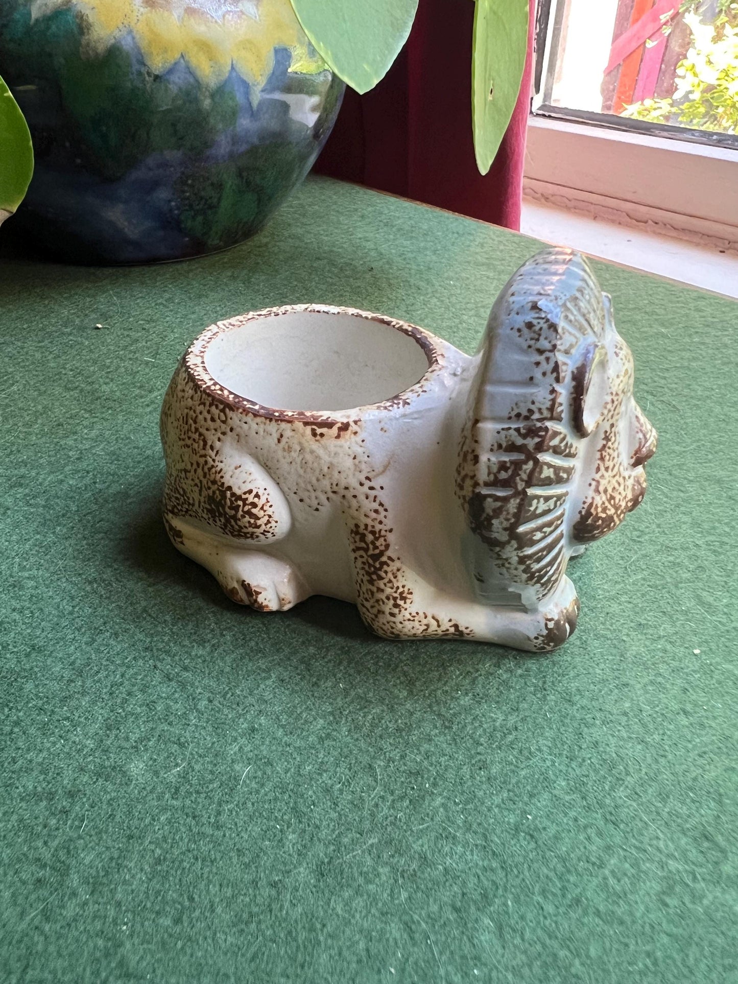 Quirky Lion tealight holder mini planter. Original 'Julietta' Sticker.