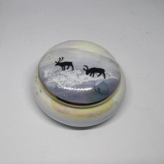 Vintage ceramic trinket box. Winter snowy Reindeer scene. Original sticker Hand-painted by Leena Kostiander Finland.