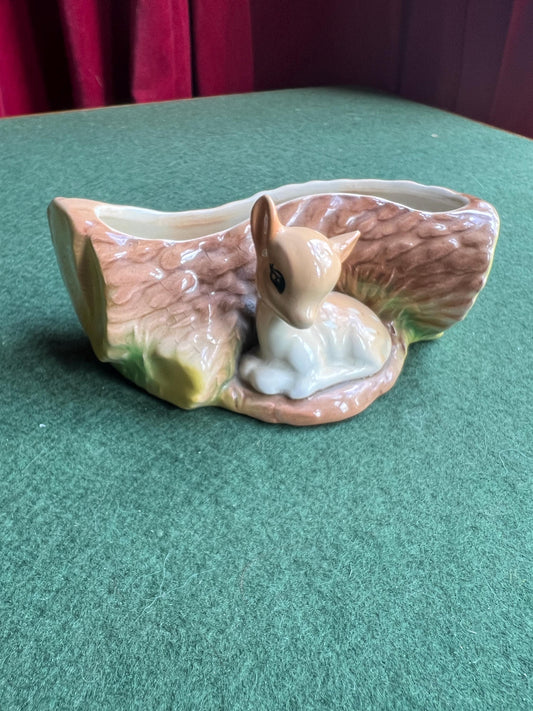 Ceramic planter. Baby deer by a log. Stamped Hornsea Fauna Royal.