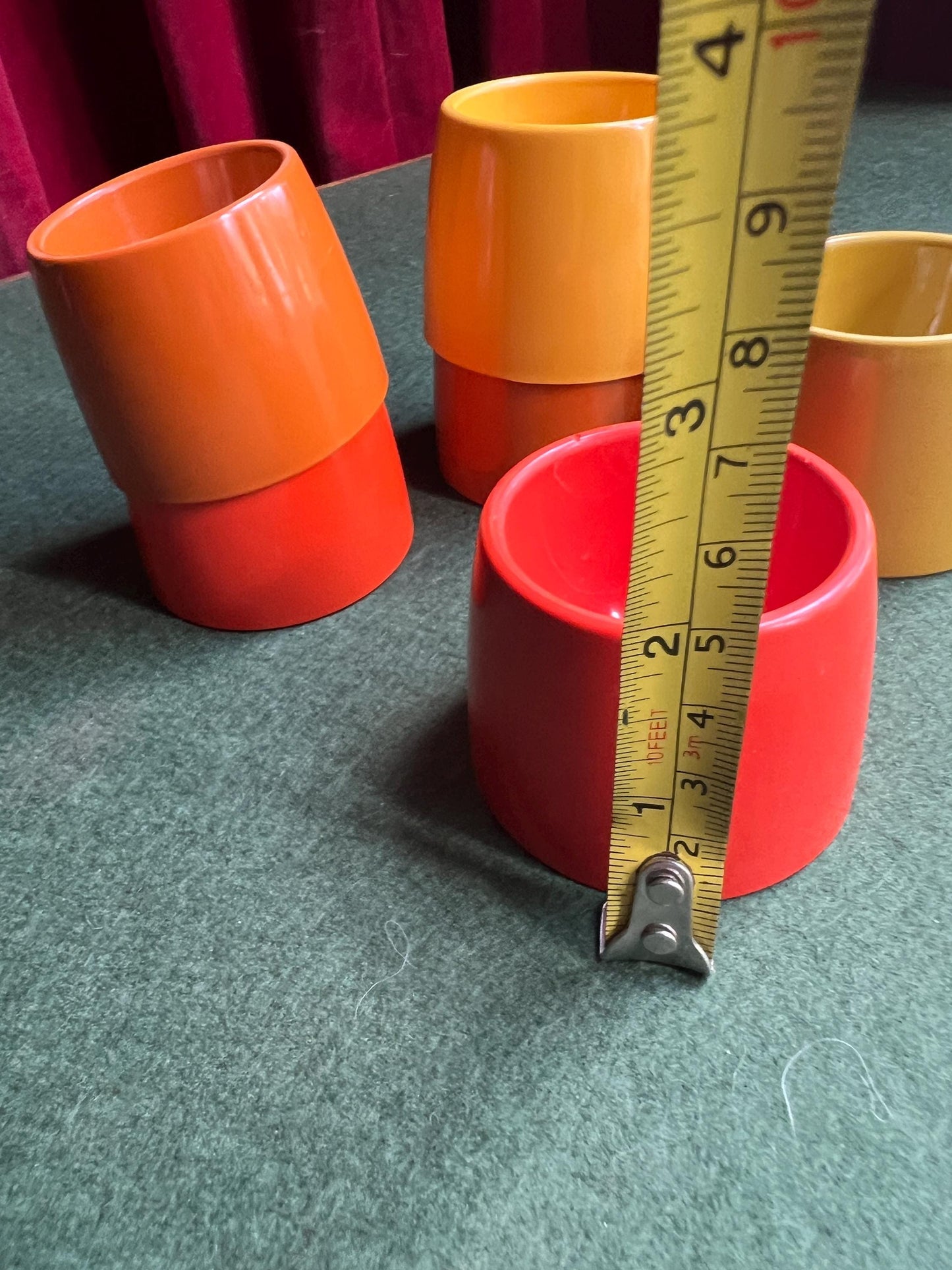 Set 6 melamine egg cups. Vintage retro Gaydon eggcup set.