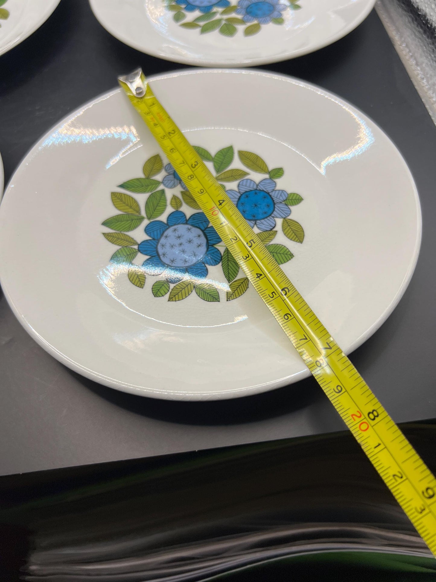 Set 6 side plates and cake sandwich plate. Topic pattern Stamped JG Meakin.