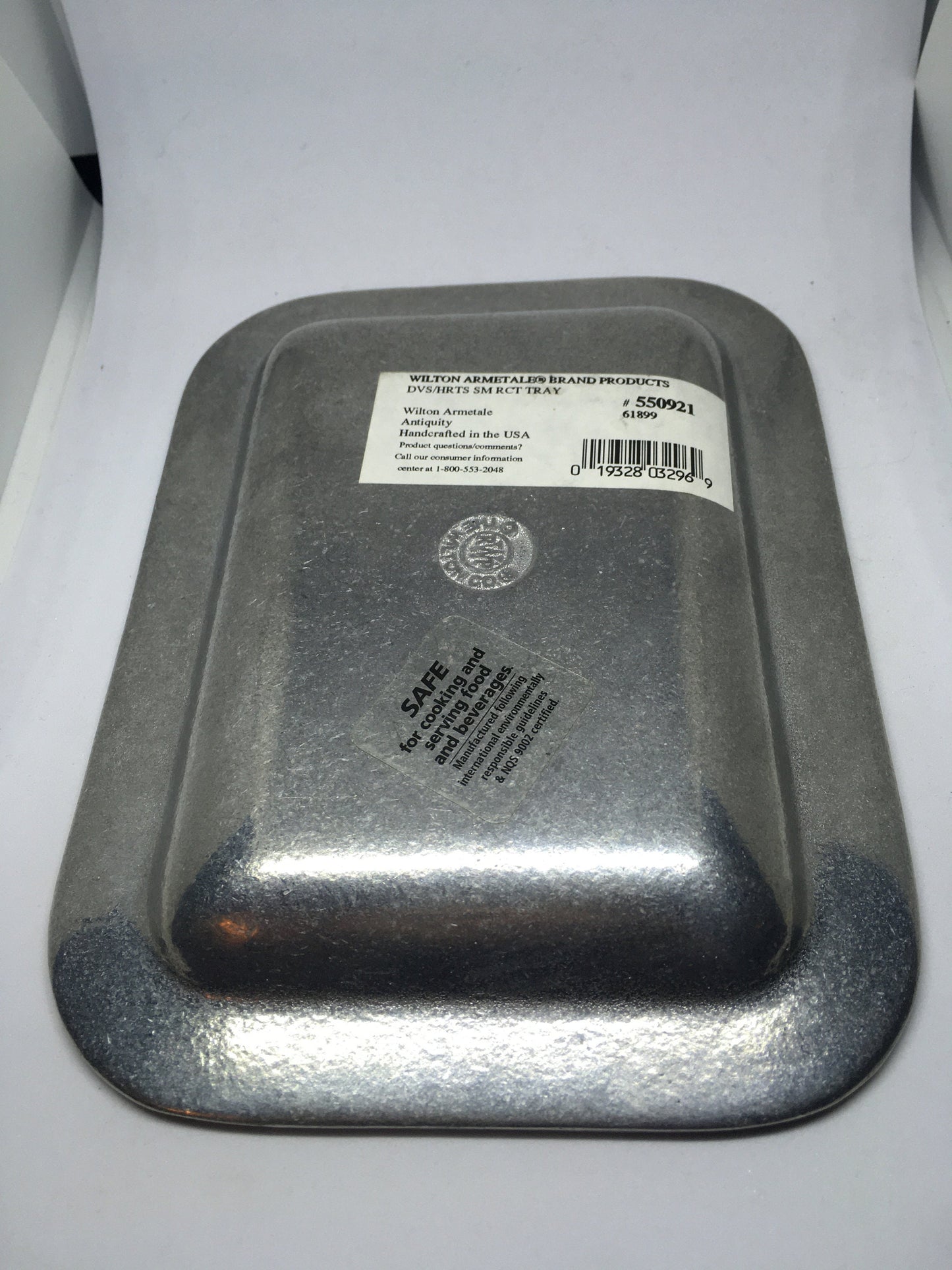 Wilton Armetale  Doves and Hearts design small rectangular tray baker.