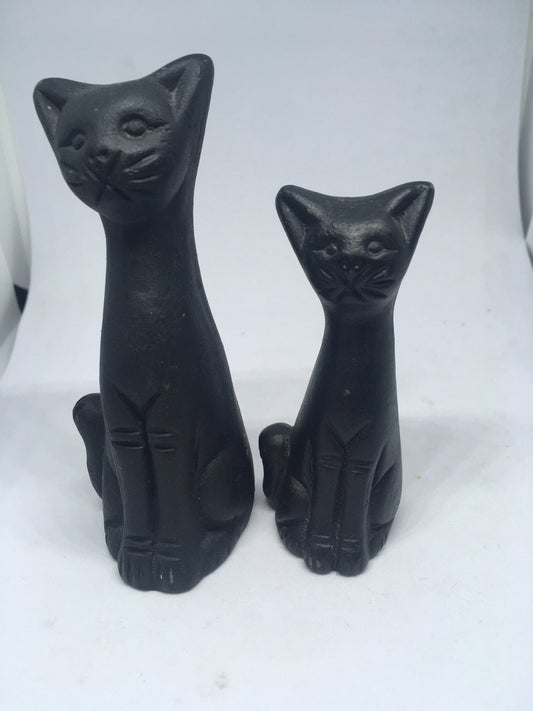 Pair of black cat figurines Corr Juteworks Bangladesh.