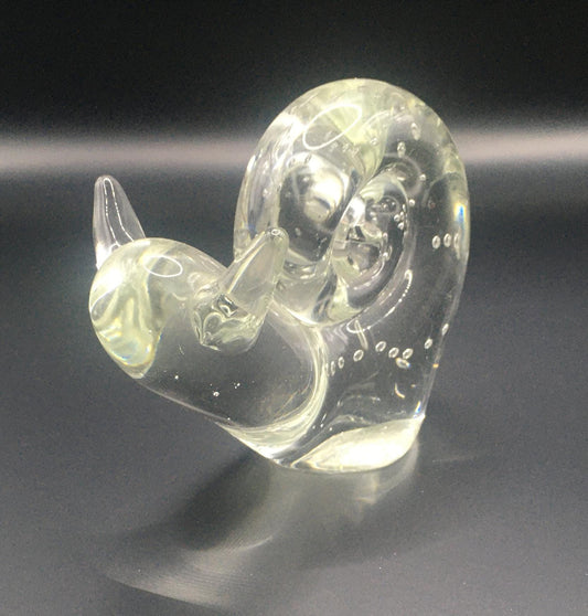 Art glass snail paperweight figurine .