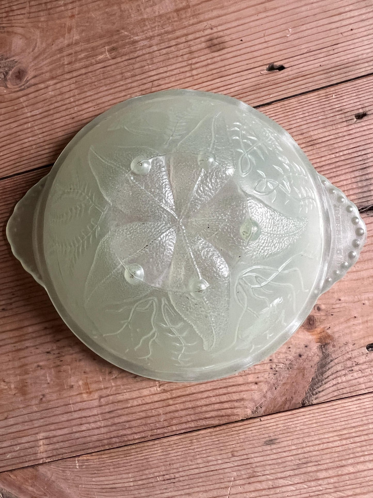 Set of Vintage Green Glass Fruit Bowls. 5 X Walther and Sohne Germany Fish & Seaweed pattern.t
