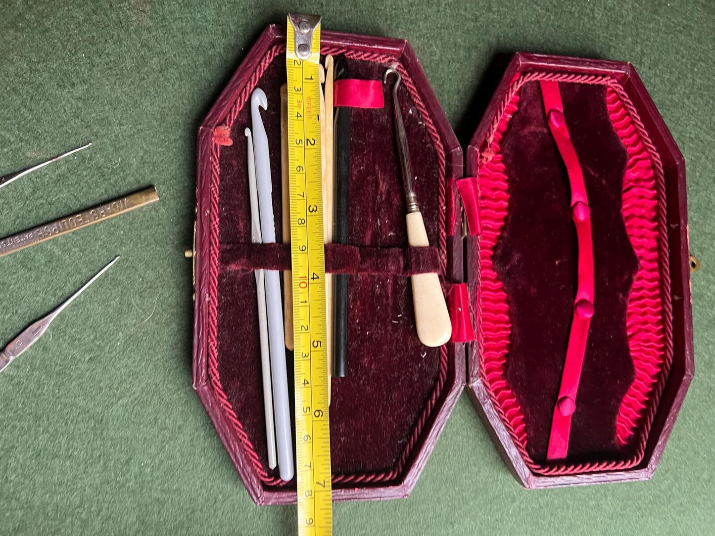 Vintage Edwardian crochet hook boxed set. Red octagonal lidded box with antique crochet hooks. Haberdashery lover gift.