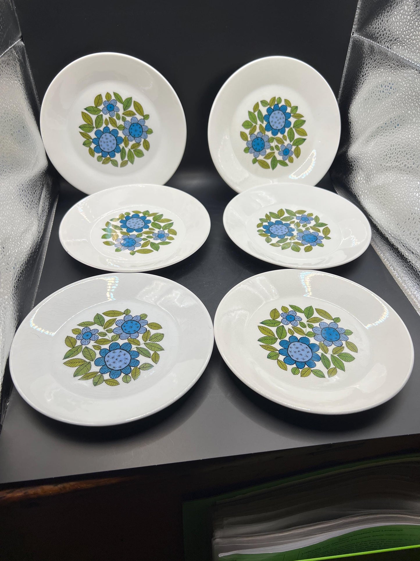 Set 6 side plates and cake sandwich plate. Topic pattern Stamped JG Meakin.