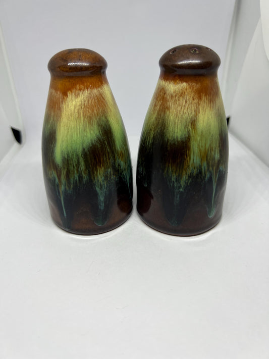 Vintage salt and pepper cruet set. Drip glaze brown blue yellow tones ceramic pottery.