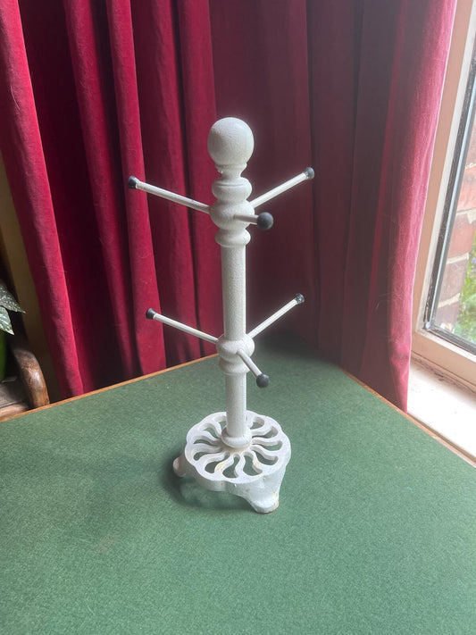 Vintage cast iron mug holder.  6 cup stand painted white kitchen decor.
