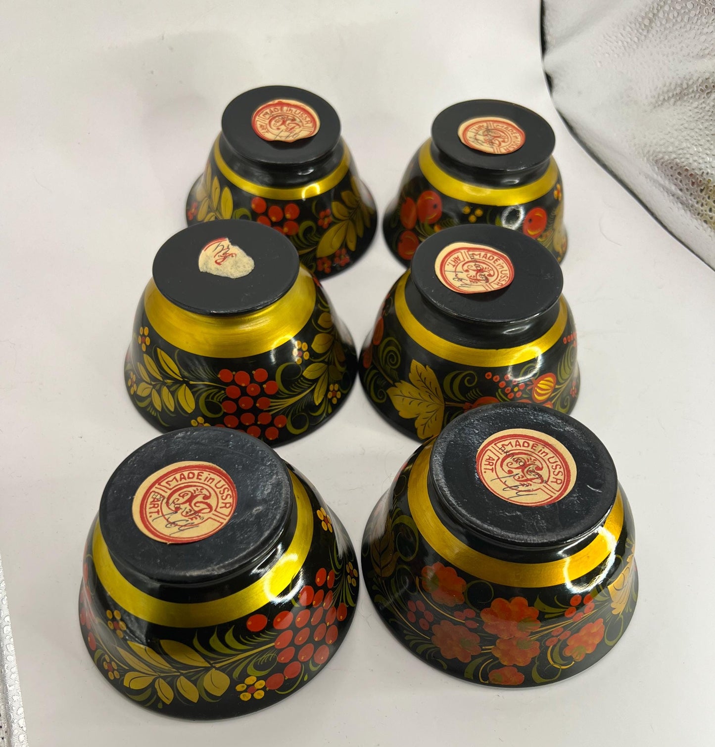 Set 6 wooden lacquered Khokhloma bowls. Made in USSR original stickers.