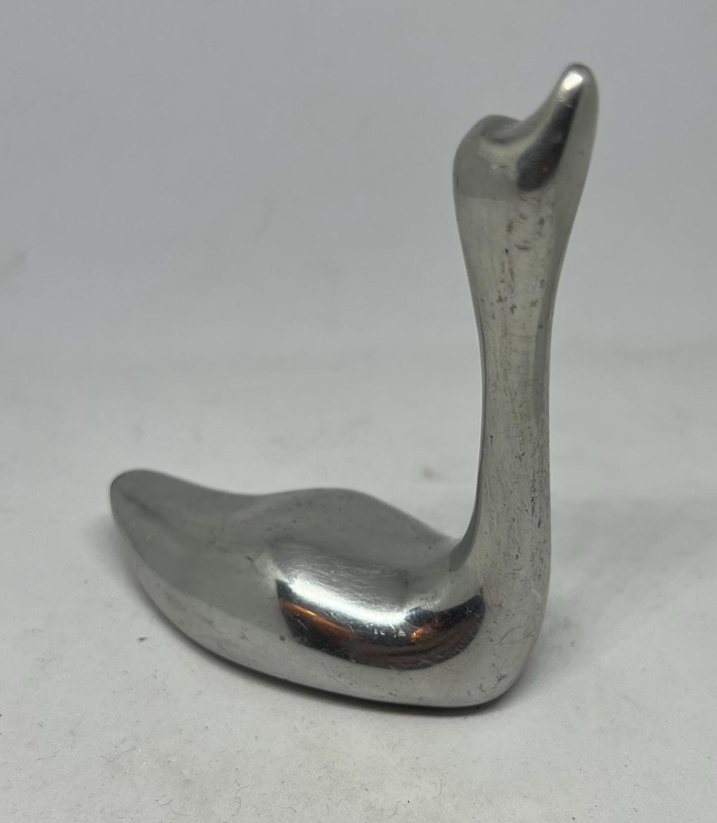 Silver plated Swan ring holder. Signed to base Indistinct Canada 981.