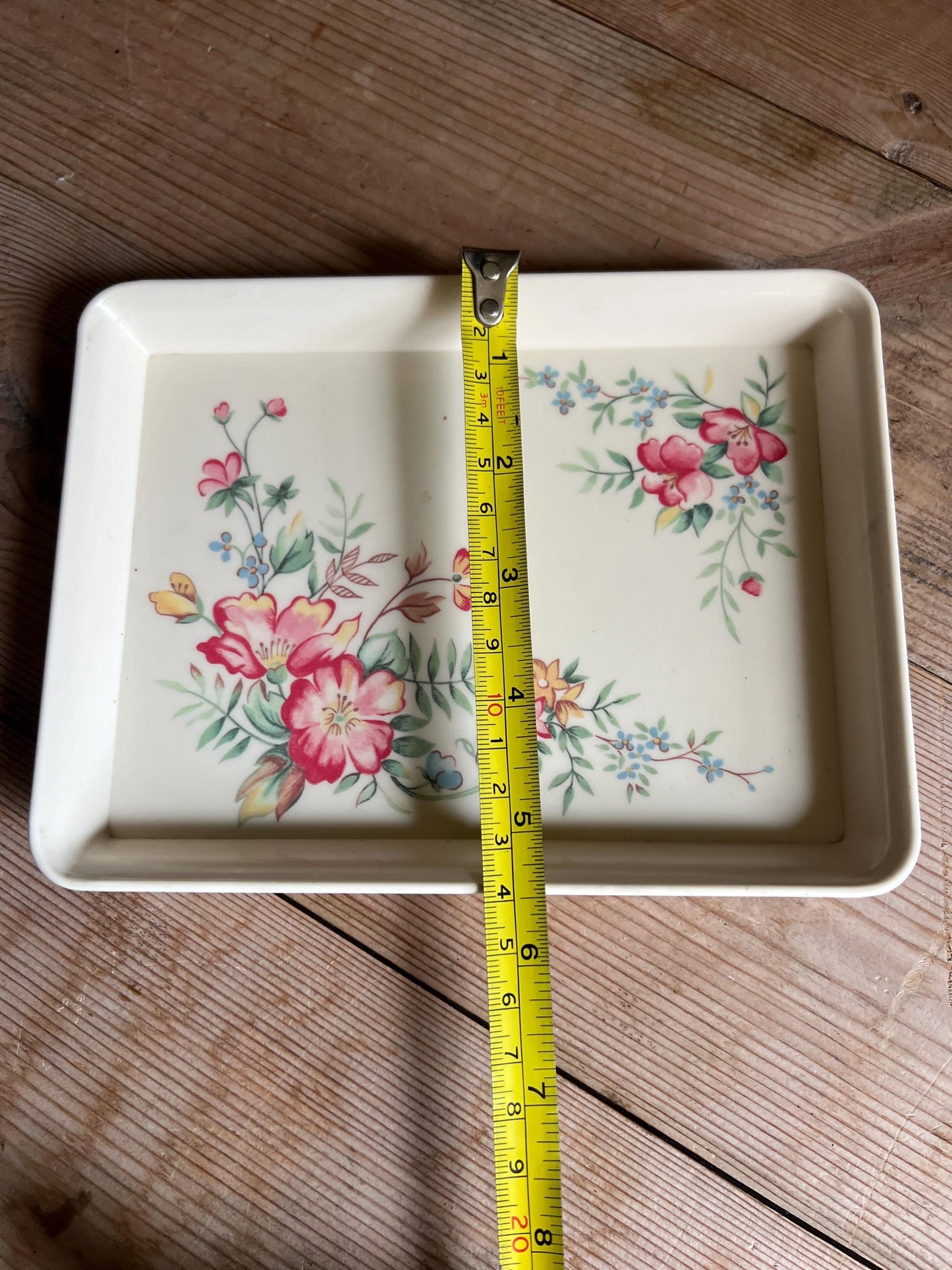 White Melamine key tray with pink yellow flowers. Stamped Melamaster GB.
