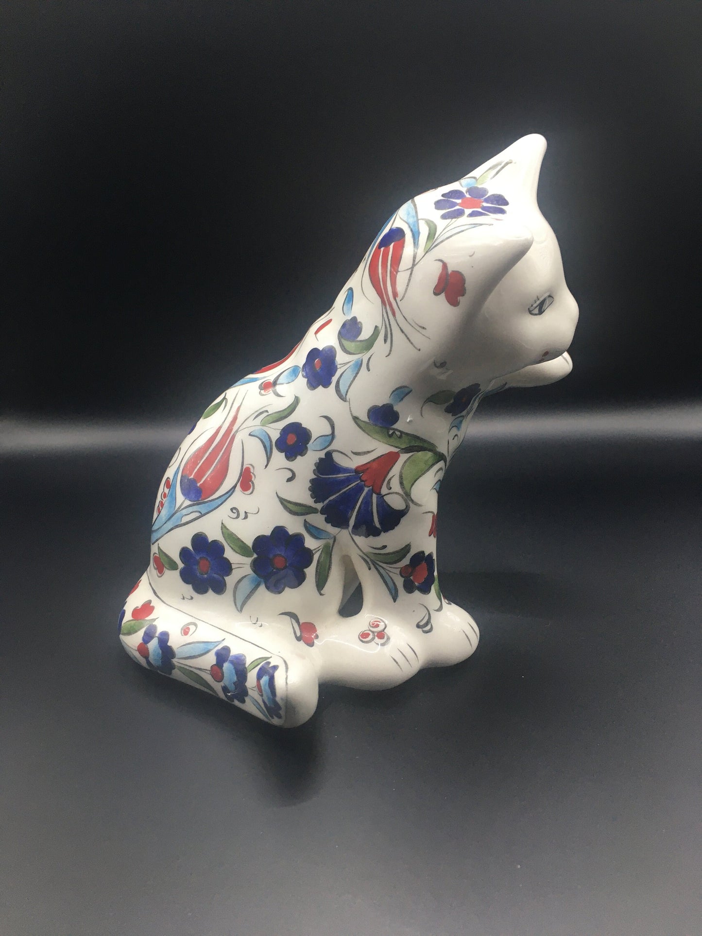 Decorative ceramic cat ornaments. Signed Hand Made Türkiye.