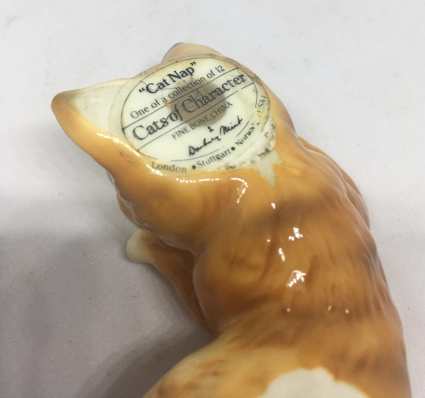 Bone china Cat figurine Cute Cats of Character 1980's Danbury Mint 'Cat Nap'.