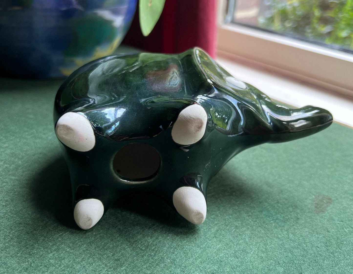 Quirky vintage Wellow Pottery ceramic stylised elephant figurine.