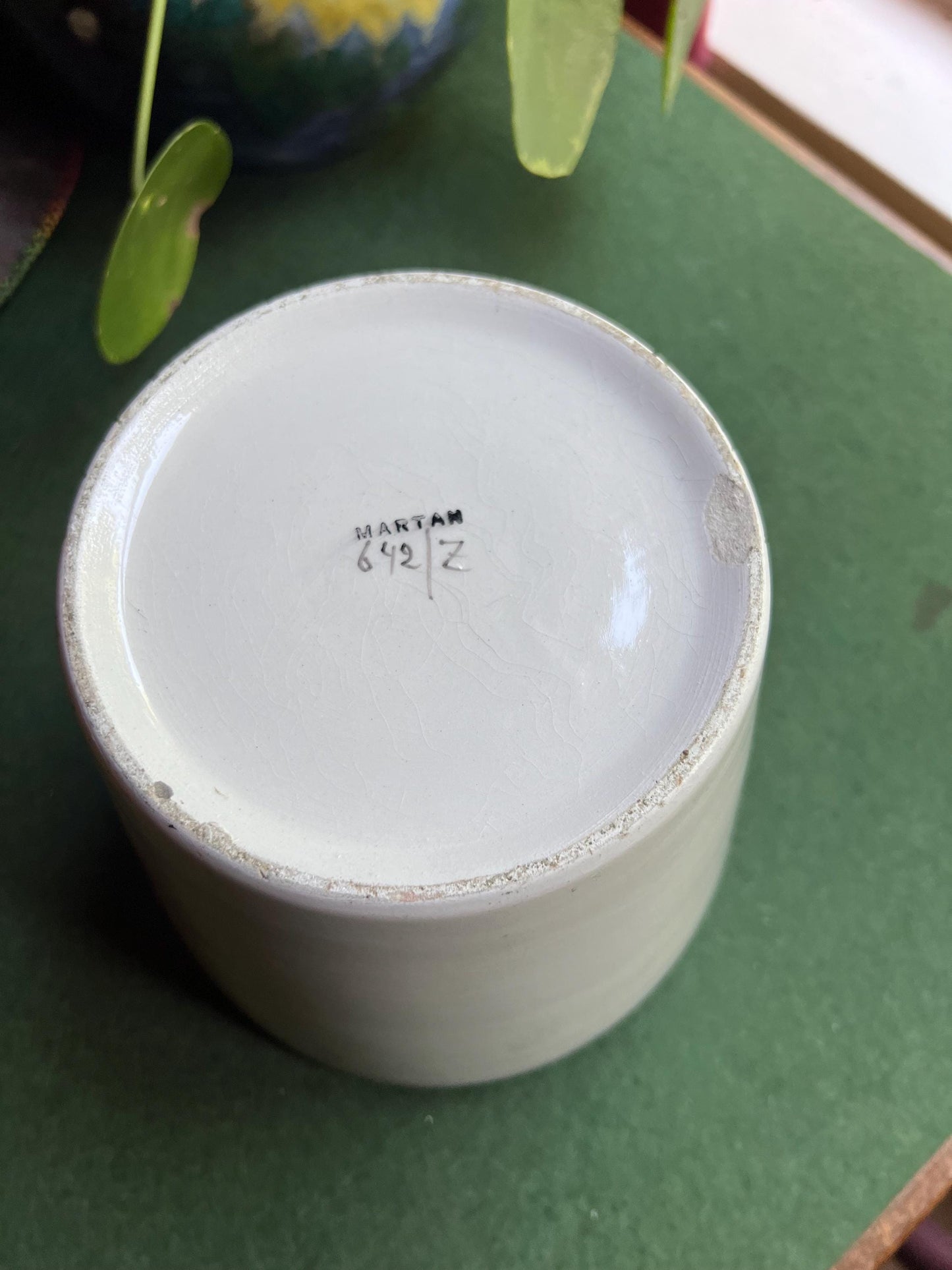 Ceramic planter hand painted flower design Martan Portugal.