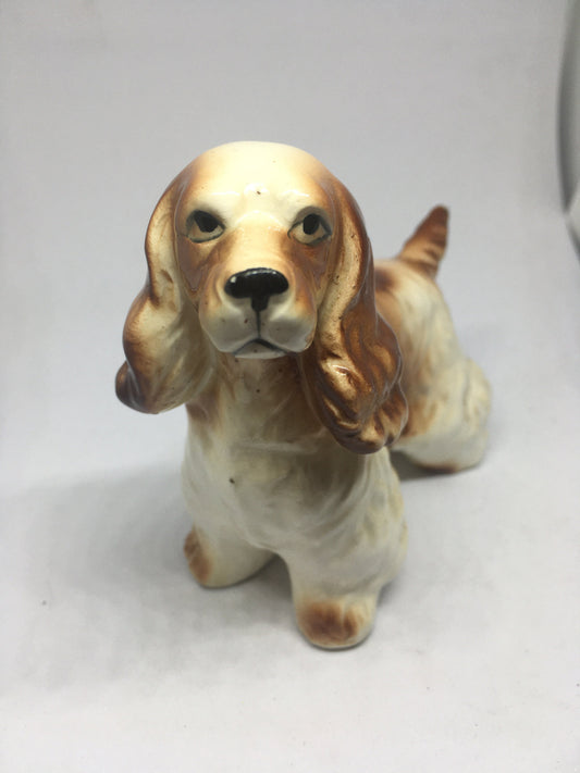 Spaniel dog Vintage ceramic figurine. Orange and white. Marked Foreign.