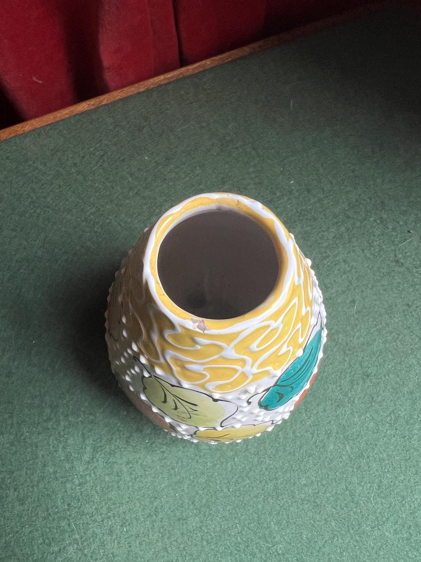 Mid-Century Italian pottery bud vase Alla Moda Relief Fratelli Fanciullacci Vase