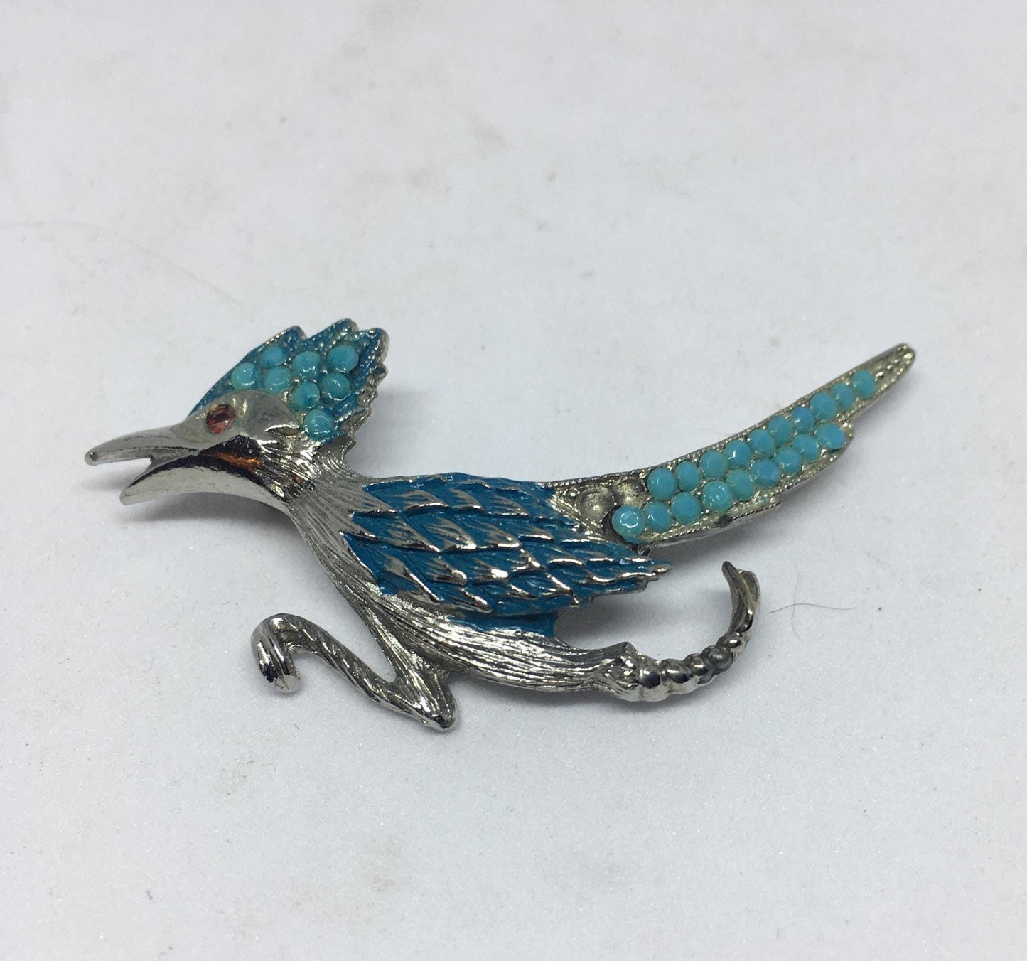 1960s Vintage Rhinestone Road Runner lapel pin. Bird lover costume jewellery. AS IS