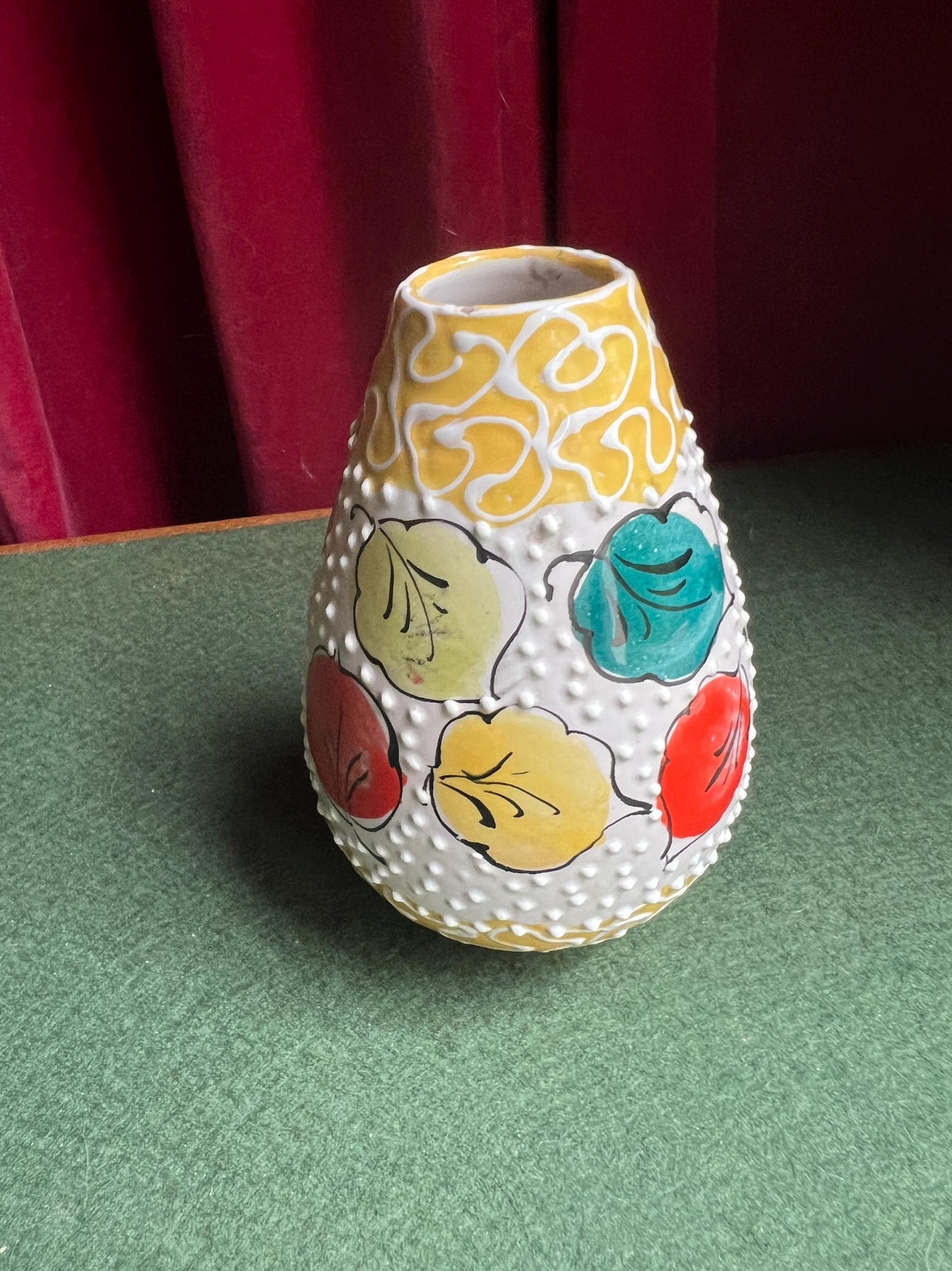 Mid-Century Italian pottery bud vase Alla Moda Relief Fratelli Fanciullacci Vase